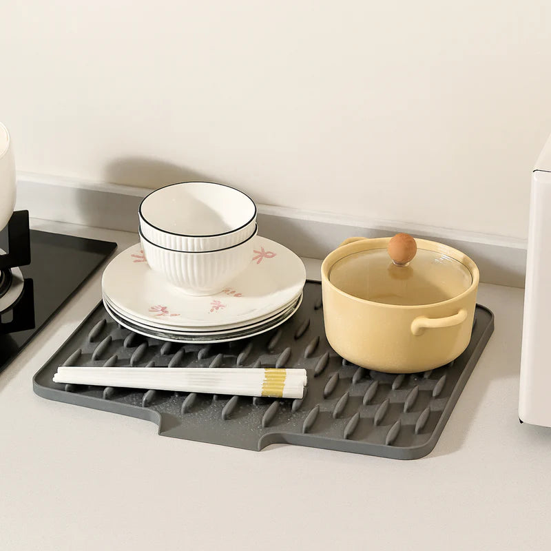 Varmebeskyttelse & Hurtig Afdrypning – Silikone Opvaskemåtte